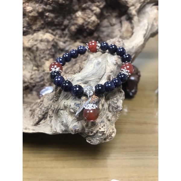 天然水晶，寶石飾品，轉運珠葉子手鍊藍沙晶,紅瑪瑙手串8.2mm