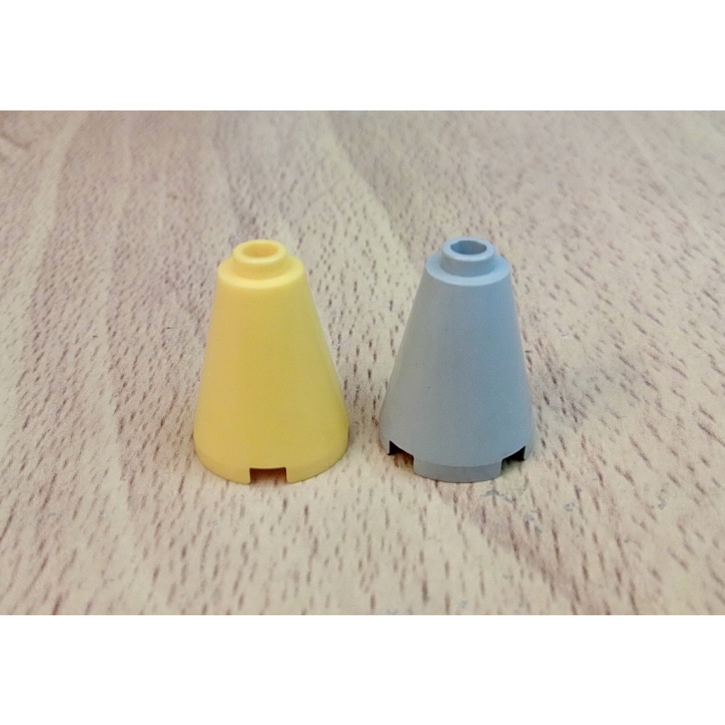 [ 二手磚 ] 樂高 3942c 錐形磚 Cone 2 x 2 x 2 - Open Stud