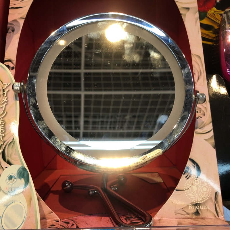 獨家販售全新日本 拔粉刺上妝神器小泉KOIZUMI雙面7倍擴大放大帶LED燈桌面立鏡KBE3030S  只有一個全新盒裝