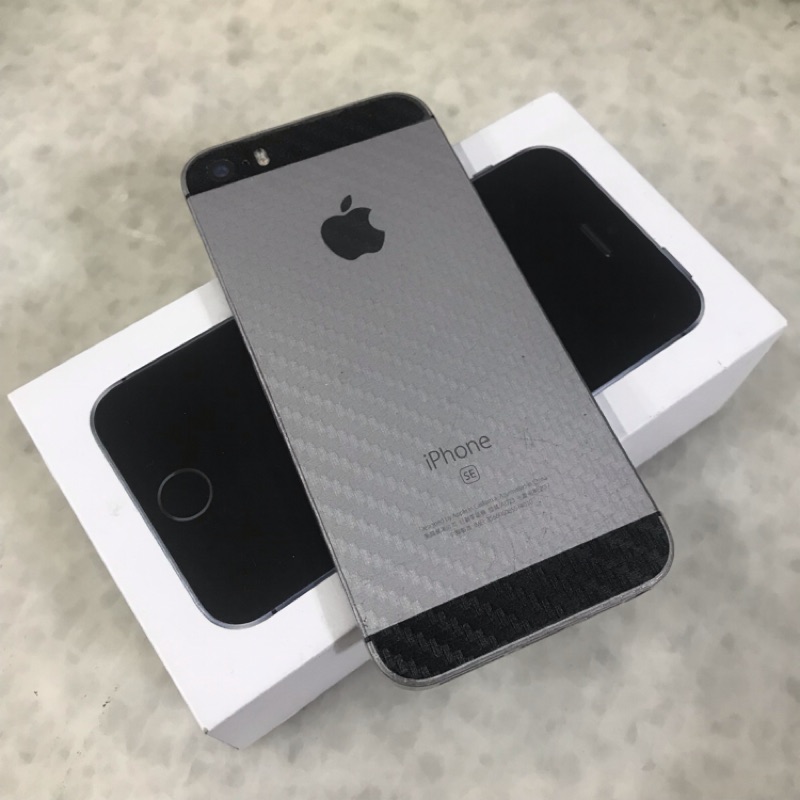 哥iphone Se 32g 太空灰 Iphonese 已包膜 蝦皮購物