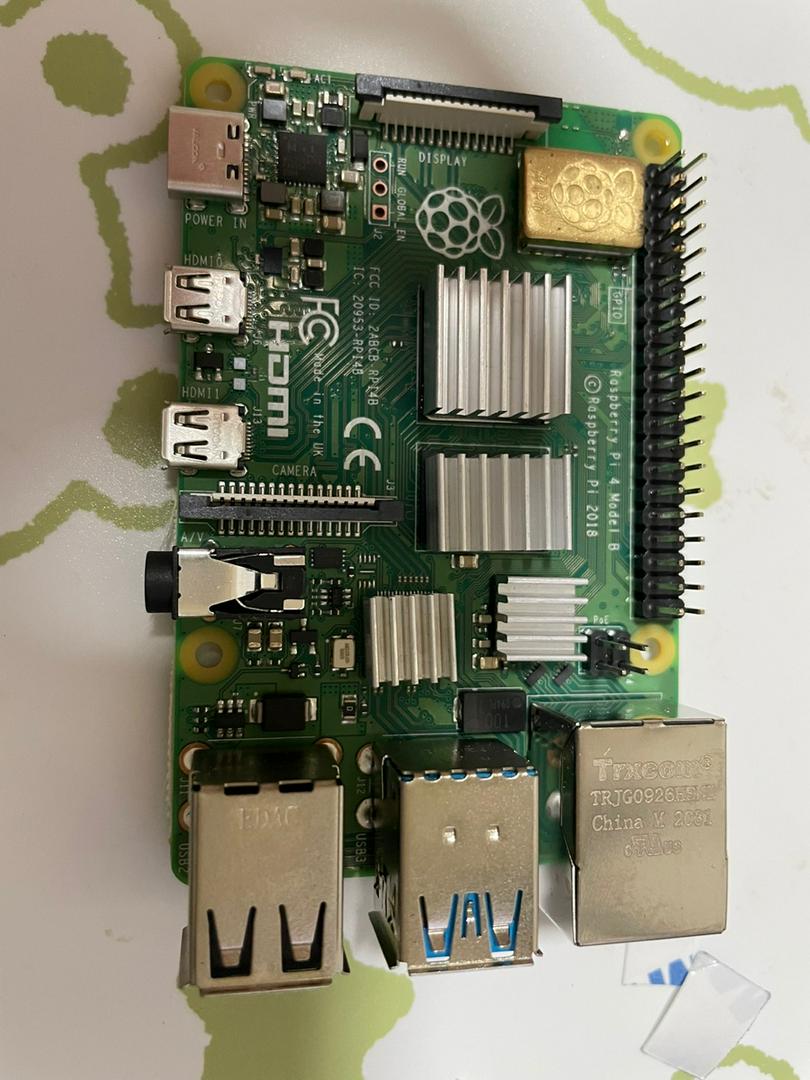 限量優惠】V1.5版樹莓派4 8GB Model B英國製原廠(贈四鋁一銅專用散熱片 