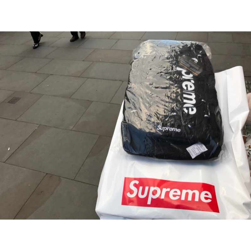 Supreme 42th backpack 後背包 黑色 全新真品