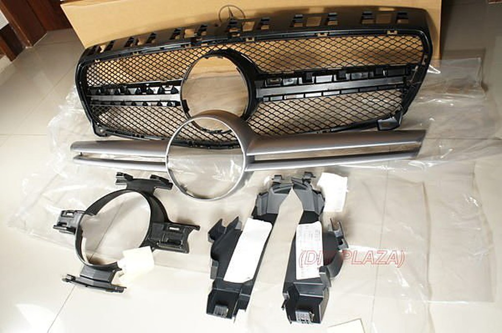 【DIY PLAZA】促銷價 M-Benz 賓士 W176 A45 AMG 正 原廠 水箱罩 A200 A250 180