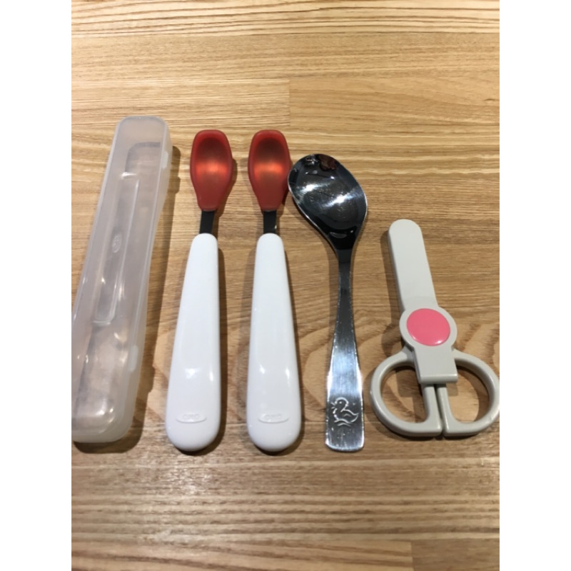 OXO餵食湯匙（兩支）+德國不鏽鋼鴨鴨幼兒學習湯匙+食物剪刀