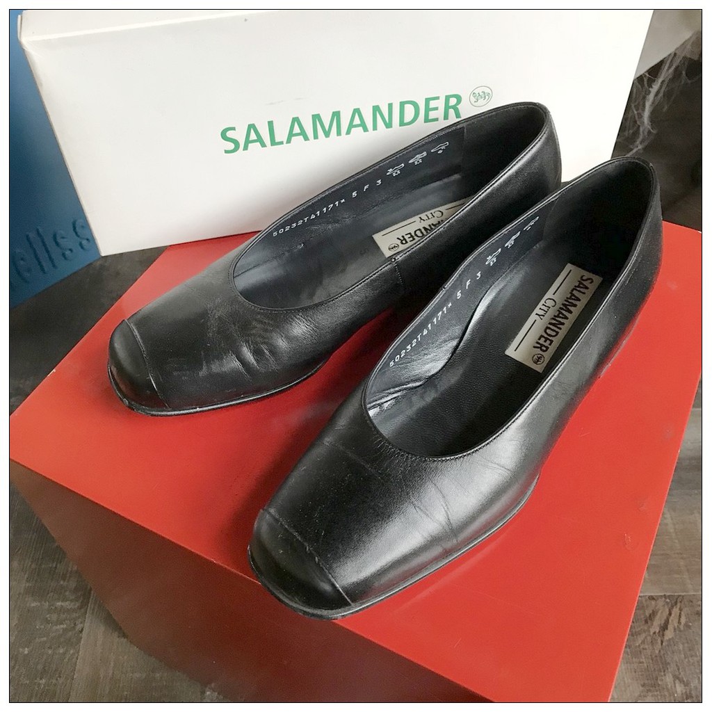 二手名牌 Salamander 黑色真皮淑女鞋 平底鞋 女鞋 跟鞋 真品 跟高2.5公分 [玩泥巴]