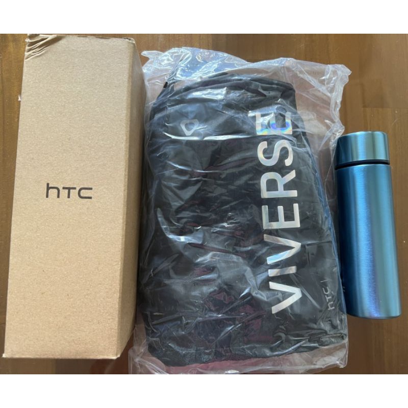 宏達電股東會紀念品HTC隨身保溫杯袋組