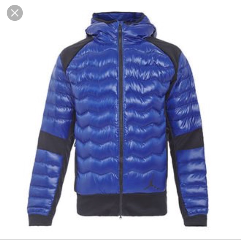 NIKE JORDAN 藍色羽絨外套原價7180元