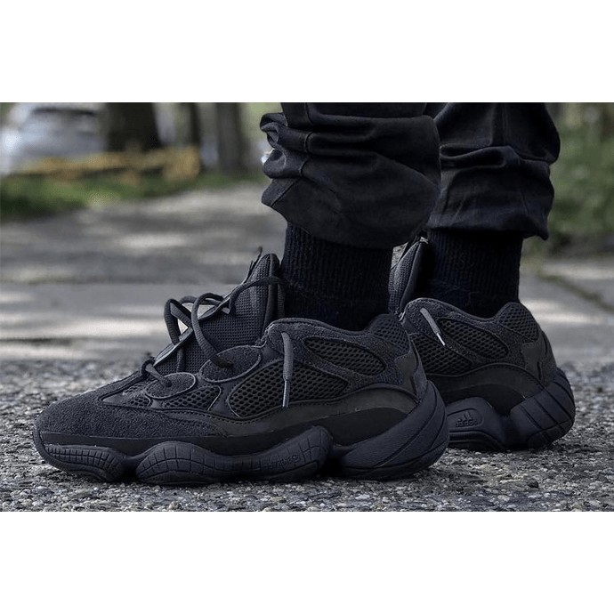 yeezy boost 500 black