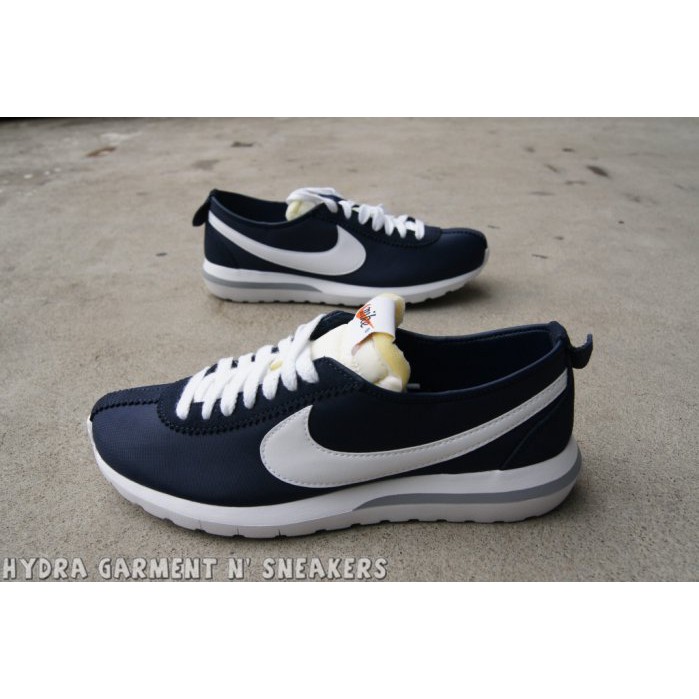 nike roshe run cortez