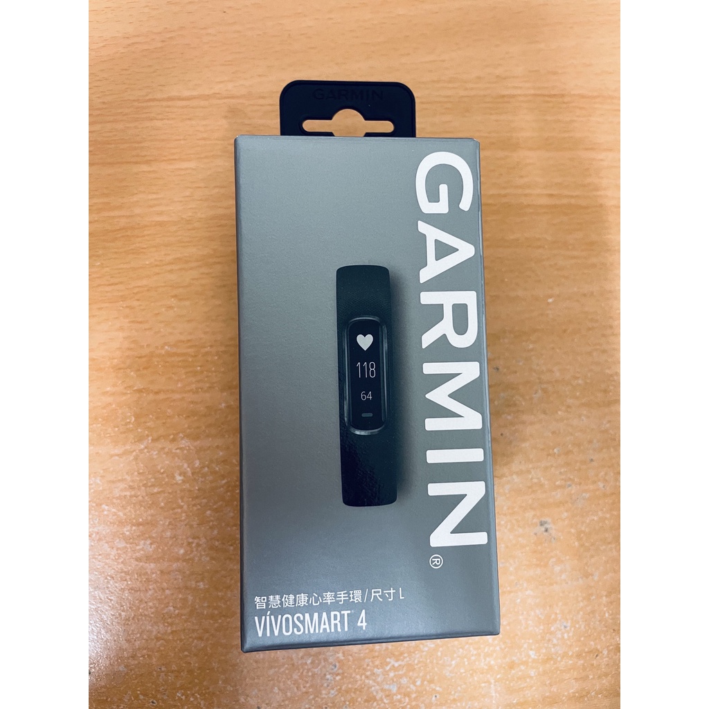 Garmin vívosmart 4 智慧手錶/穿戴裝置