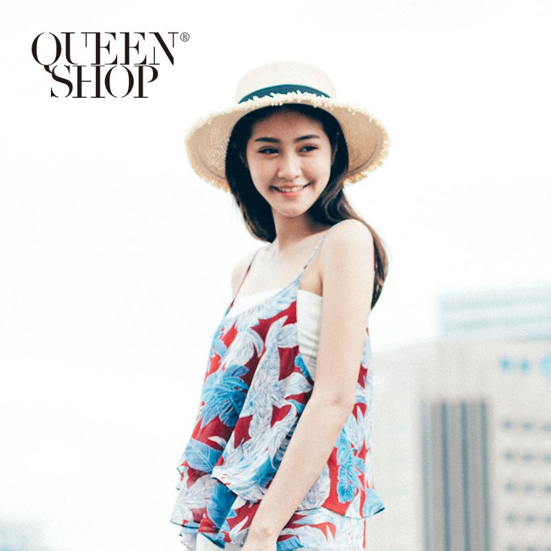 QUEENSHOP【01051377】雙層荷葉造型細肩帶雪紡上衣 兩色售＊預購＊