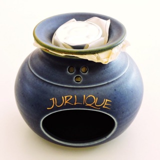 限量絕版 Jurlique 茱莉蔻 丹麥陶藝大師Jans夫婦 2011手工薰香燈 精油燈 燭台 精油檯