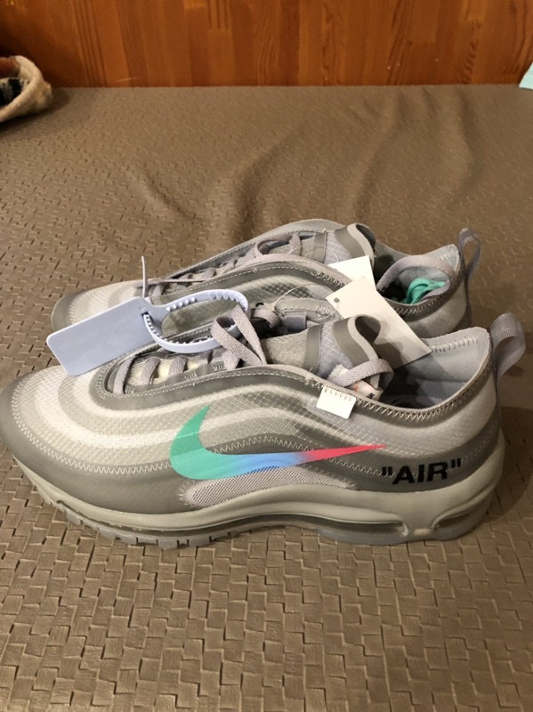 off white menta