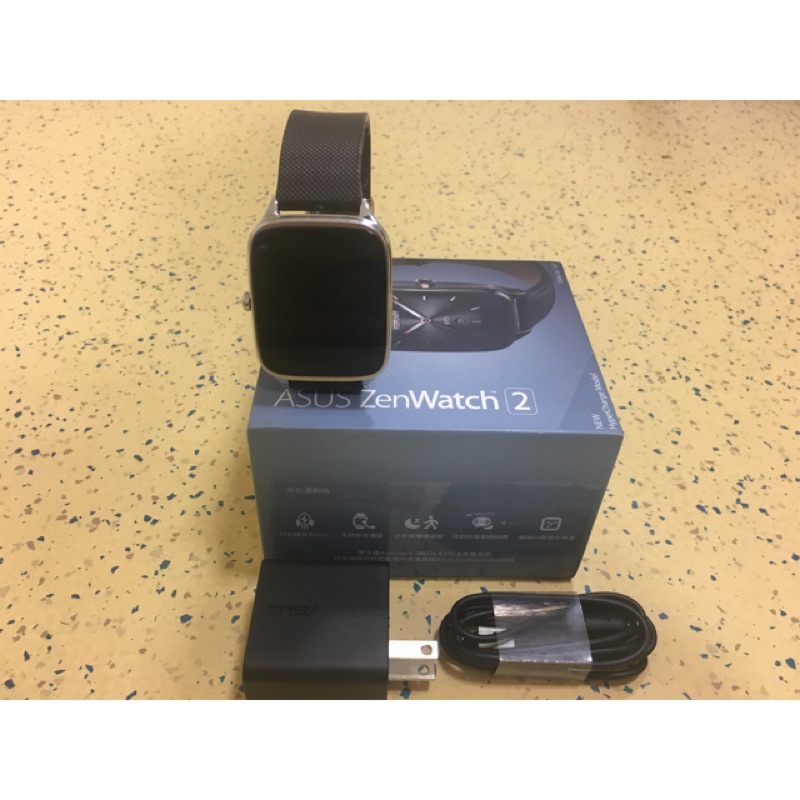 ASUS Zenwatch2(運動版），9成新，完整盒裝