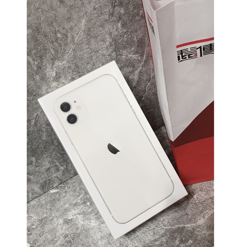 全新 ¥ 未拆封📱iPhone 11 128G 白📱