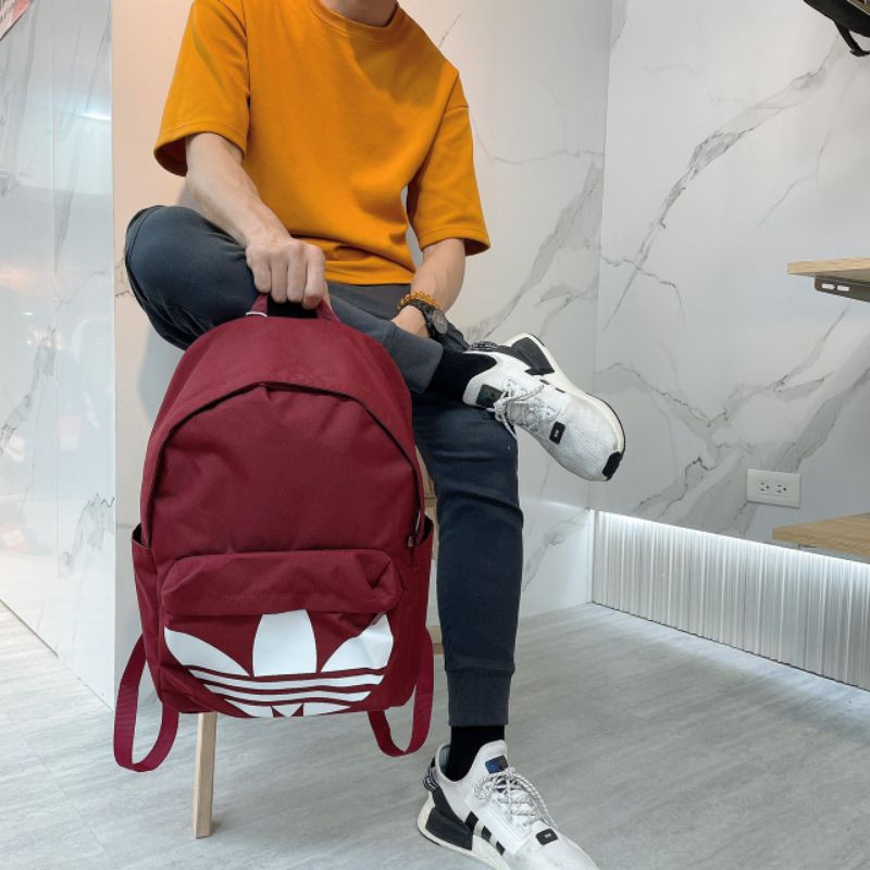 Adidas originals三葉草後背包【小哥哥艾理】 紅色/藍色 後背包 書包 雙肩包 旅行包 運動背包 登山包