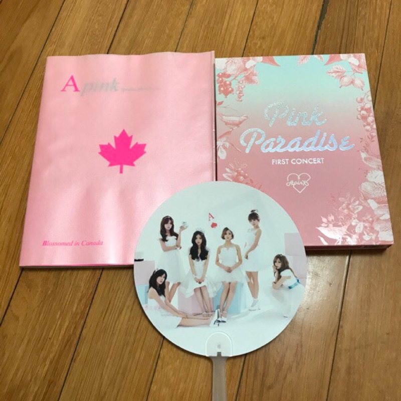 panda_0419 限定下標 APINK 加拿大 寫真書 &amp; 演唱會 DVD (已預付訂金3300)