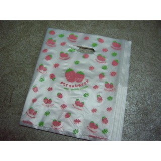 ☆╮Jessice 雜貨小鋪╭☆透明 草莓 手提 塑膠袋 購物袋 包裝用品 共4種 尺寸 每包100入