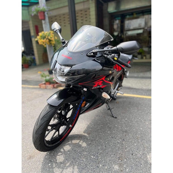 2018年GSX R150cc abs 小阿魯仿賽版，可分期可車換車，分期可0元交車，外縣市可托運