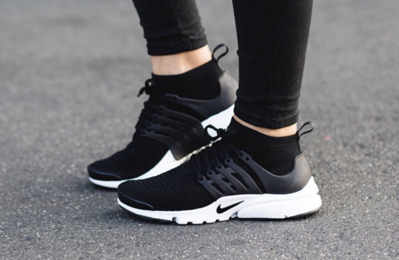 nike presto ultra flyknit black