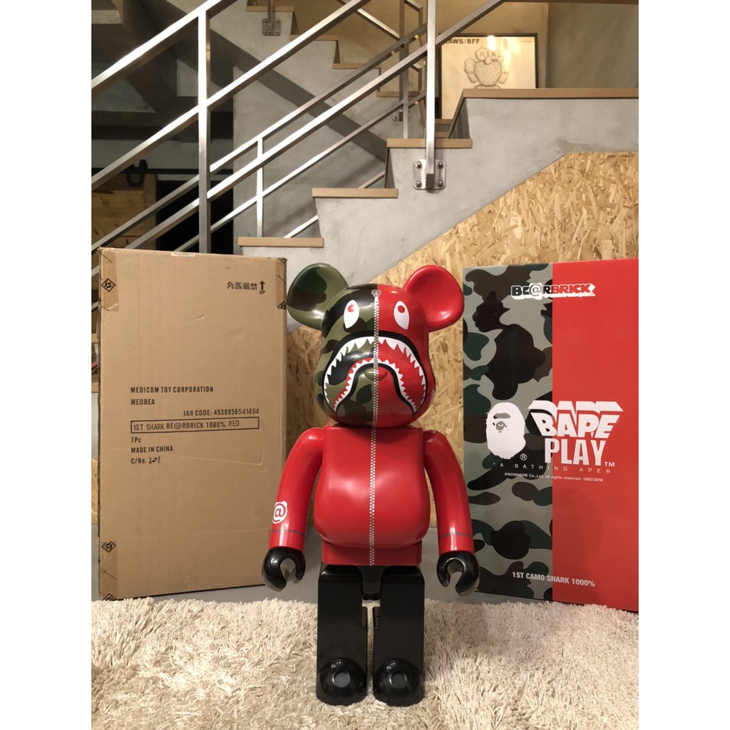 BE@RBRICK BAPE 1ST CAMO SHARK RED 初代紅鯊 A BATHING APE 1000%