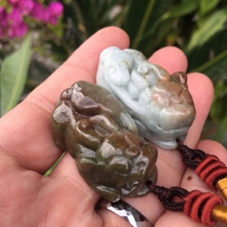（附證書）天然翡翠A貨 天然無燒色 雙彩 貔貅一對，緬甸玉吊飾、車飾