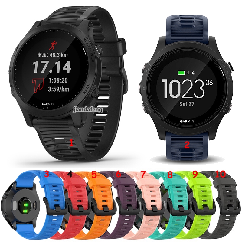 適用於 Garmin Forerunner 935/945 的運動風格防水矽膠錶帶。