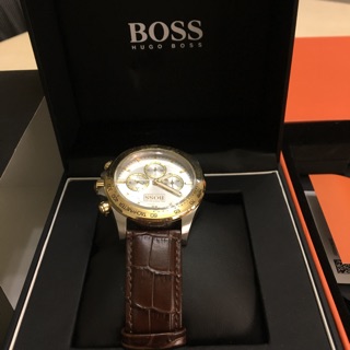 Hugo Boss 真皮手錶 （買就送Boss真皮名片夾）