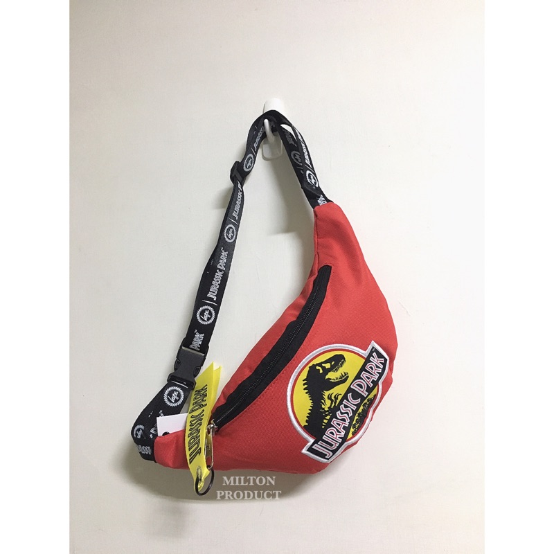 HYPE RED JURSSIC MA1 BUMBAG 侏羅紀世界 殞落國度 聯名款 恐龍logo貼布 腰包斜肩包小背包