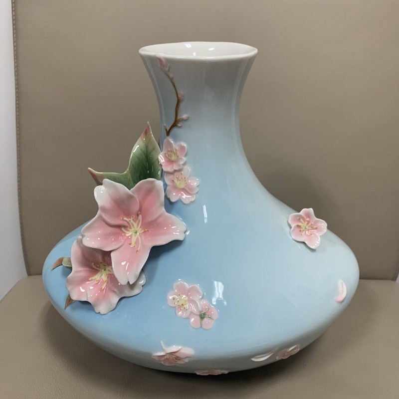 收藏品出清，法藍瓷 Franz 繾綣櫻雪 浪漫花瓶 中瓶，馬卡龍色系，戀戀少女心