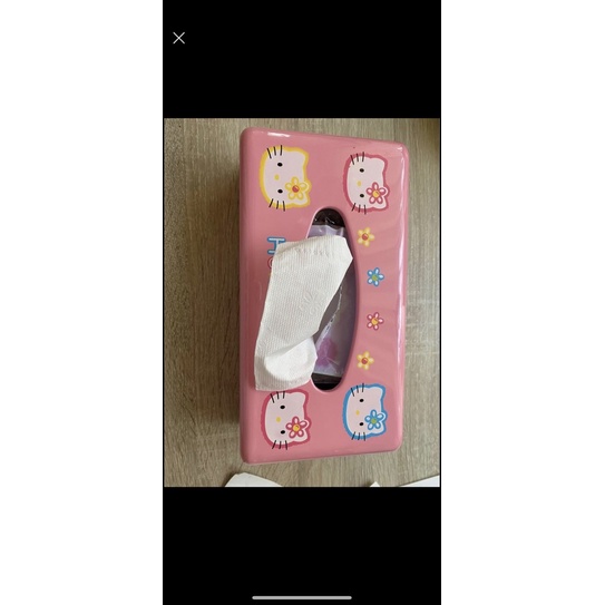 Hello Kitty 面紙盒
