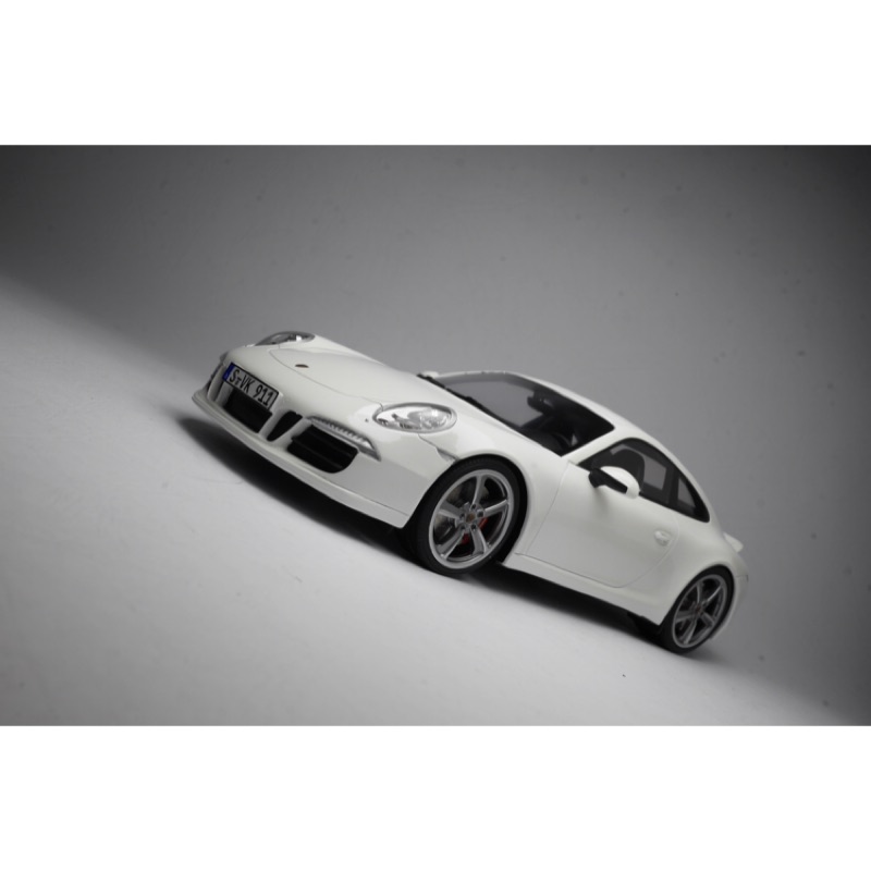 GT-Spirit 1:18 Porsche 991 Carrera S