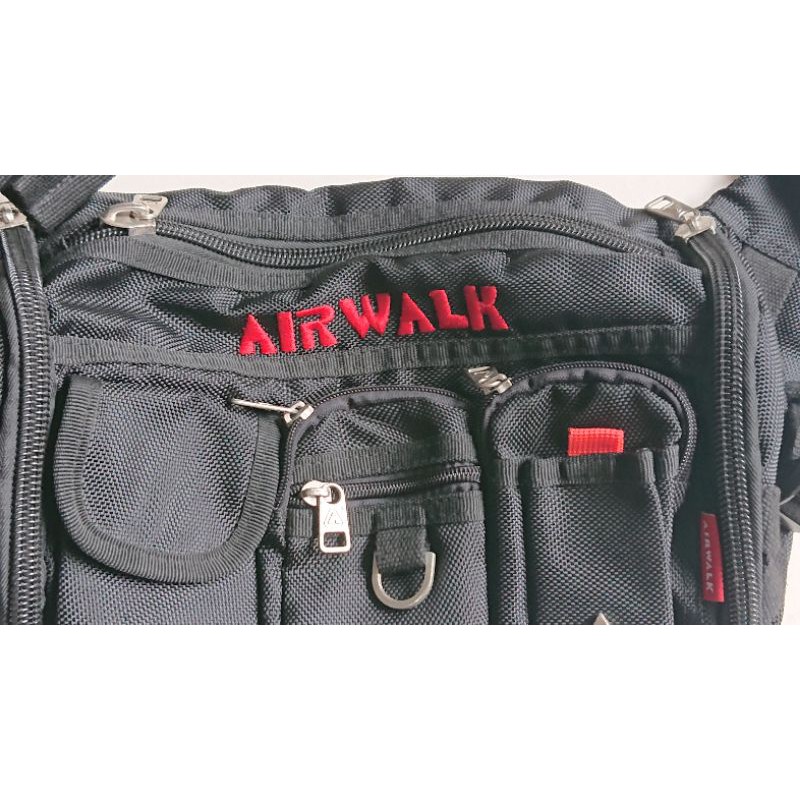 airwalk腰包    腰包 胸包