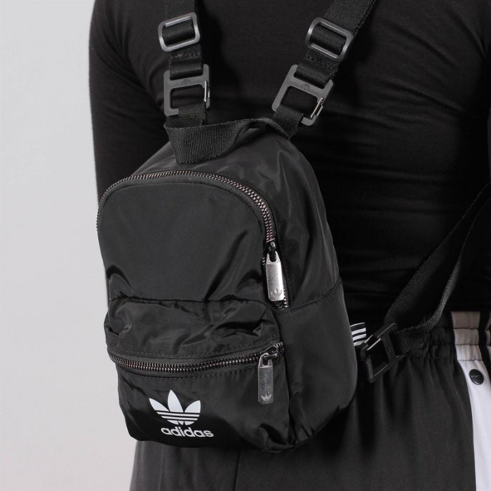 吉米.tw】ADIDAS MINI BACKPACK 後背包黑色迷你愛迪達運動背包ED5869 NOV | 蝦皮購物