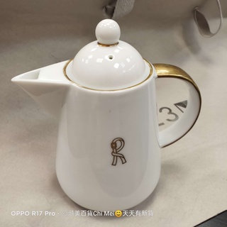 再降價.....206*ROBERTA DI CAMERINO 陶瓷白色金邊茶壺 Roberta 咖啡壺