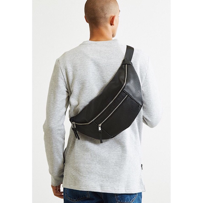 uo crossbody 2.0 sling bag