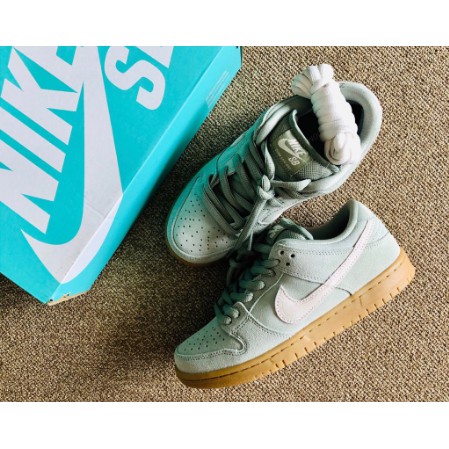 nike dunk sb low pro