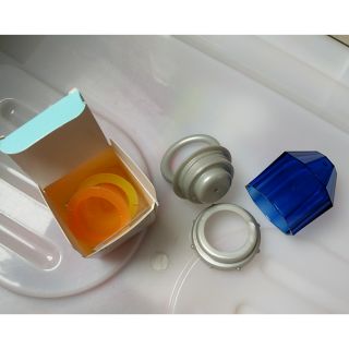 二手臺灣製拉孚兒鑽石咬咬CC樂 - 離乳時期寶寶副食品好幫手 藍寶石