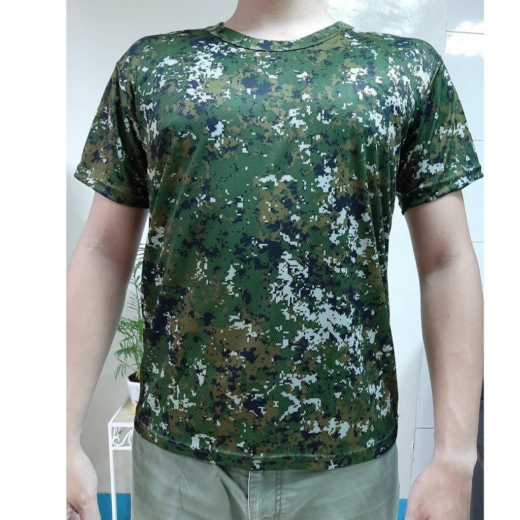 《金屋行》 國軍透氣快速排汗數位迷彩短袖內衣，綠色排汗短袖內衣。