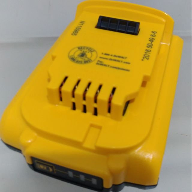 686工具 DEWALT DCB203 2A 電池 20v 887 996 可使用 另有美版德偉電動工具