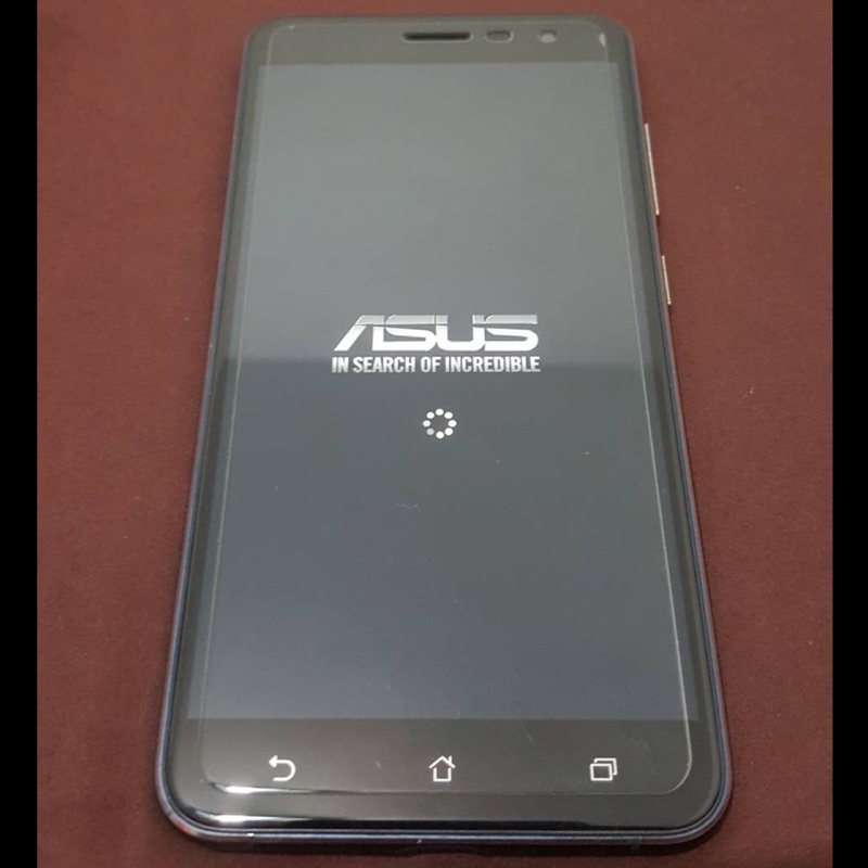 ASUS 華碩 (9成新)   Zenfone3 ZE552KL 藍色