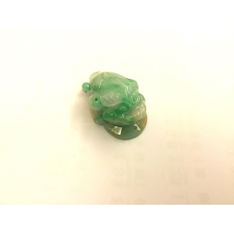 Jewelu0027s茱兒翡翠珠寶坊】A品天然翡翠玉石白底青三腳蟾蜍咬錢招財 蝦皮購物