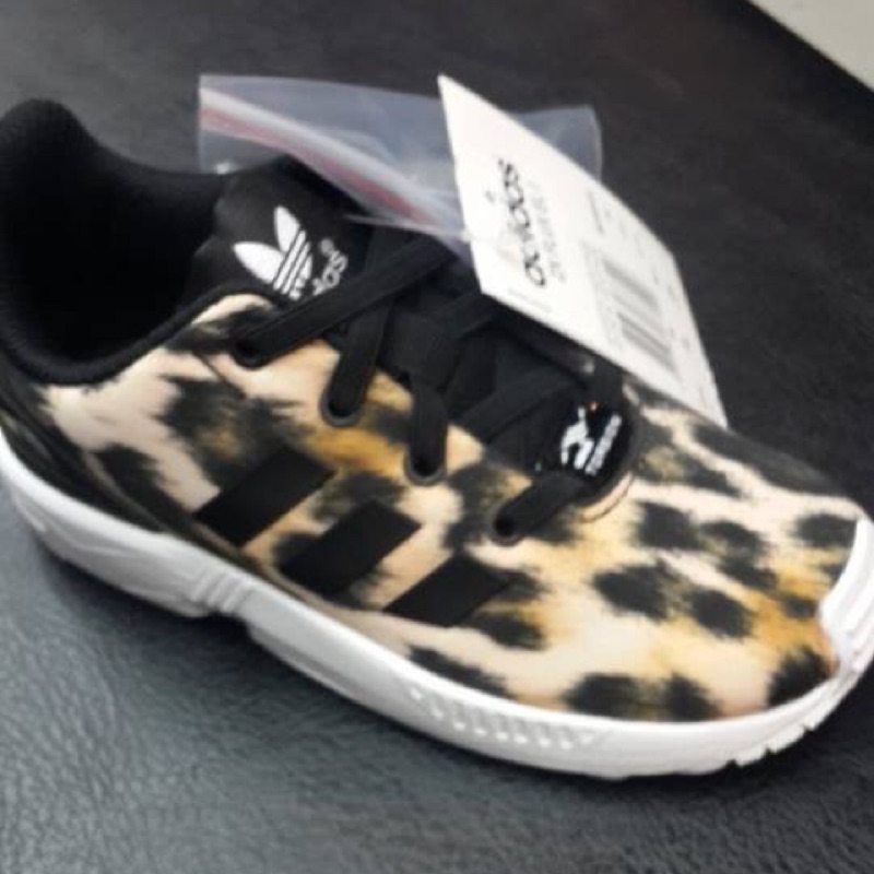 Adidas zx flux 9K 限Ana Lin