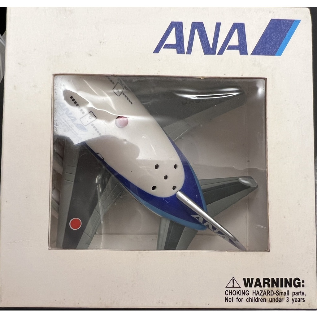 ANA 飛機玩具 (建議三歲以上適用)