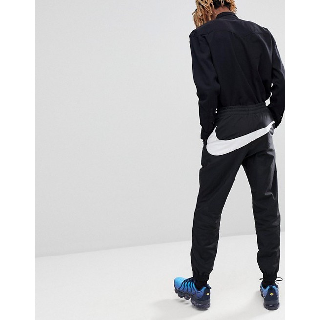 nike vaporwave swoosh