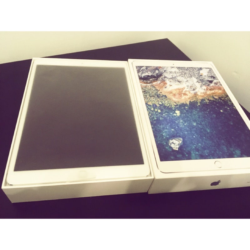 『優勢蘋果』iPad Pro 10.5  256G wifi 銀色 全新 原廠保固近9個月
