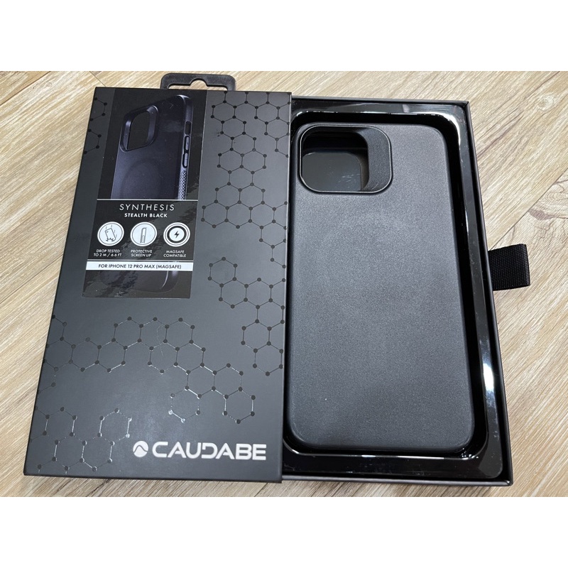 Caudabe synthesis iPhone 12 Pro Max 透黑 台灣未引進版本 支援Magsafe