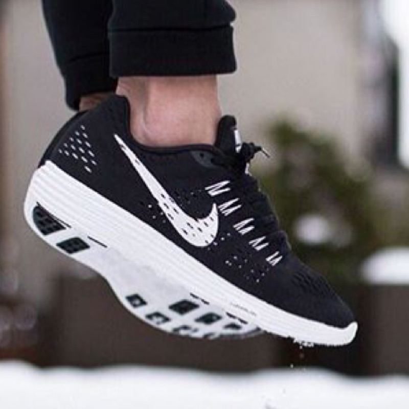 Nike lunar tempo