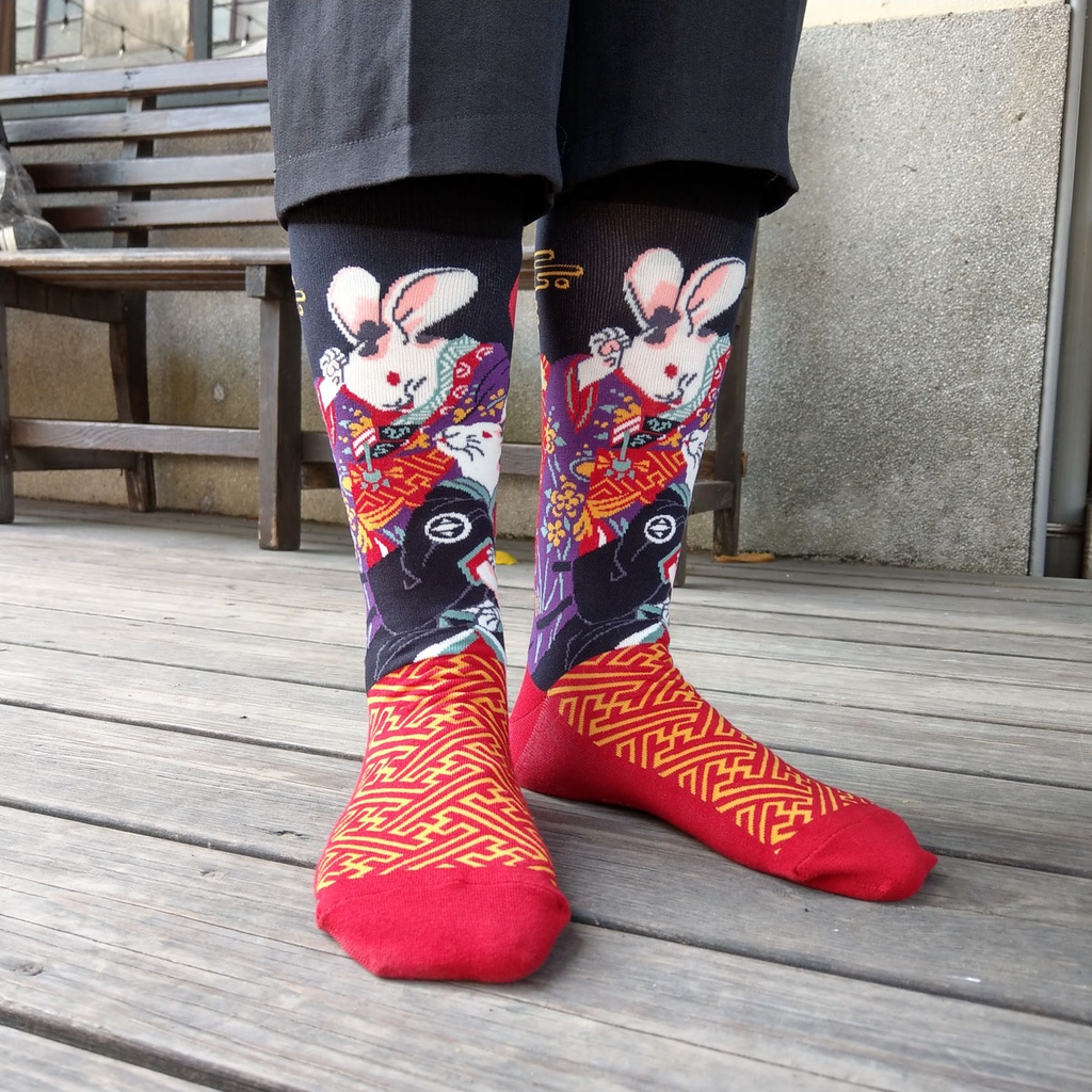 【台灣製造】浮世繪 和服兔 兔子 中秋節 襪子 女襪 男襪 長襪 綿襪 小腿襪 中筒襪 針織襪 藝術襪