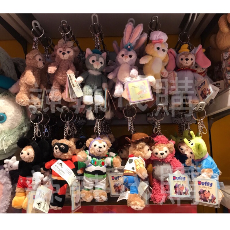 「預購」香港迪士尼 造型達菲 小飛象、米奇、熊抱、胡迪、超人、三眼、巴斯光年 站姿 鑰匙圈